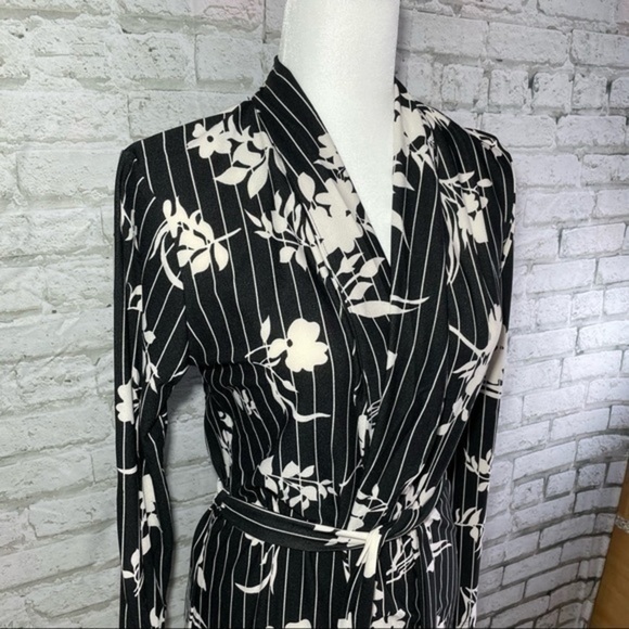 MILAN KISS Black White Floral Jacket Medium - Picture 4 of 16